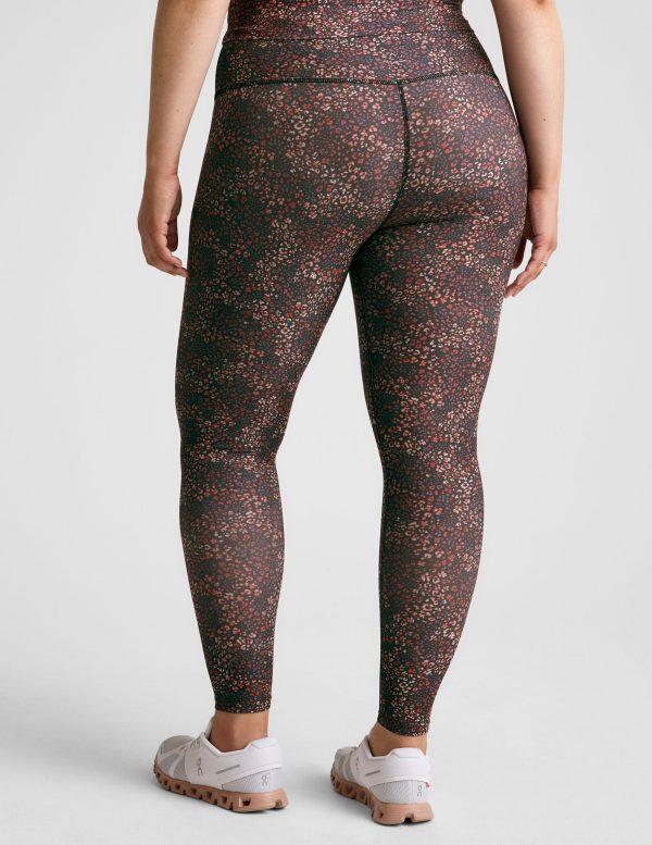 SoftMark High Waisted Midi Legging - Image 7