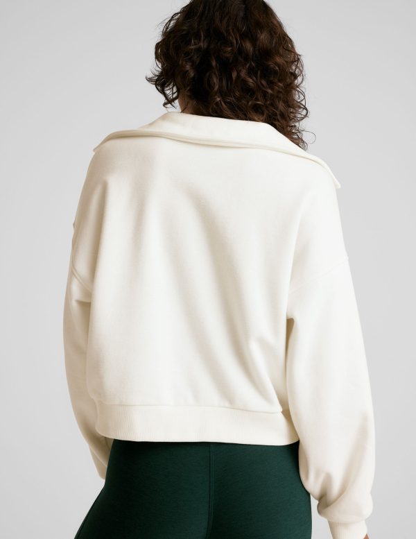LuxeFleece Street Smart Pullover - Image 3