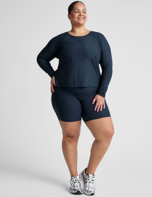 Featherweight Daydreamer Pullover - Image 6
