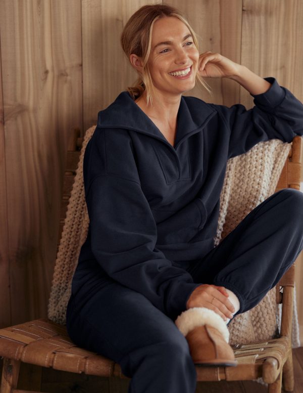 LuxeFleece Street Smart Pullover - Image 2